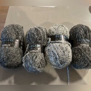 Bergere de France Tourbillon ombré yarn (4 skeins)